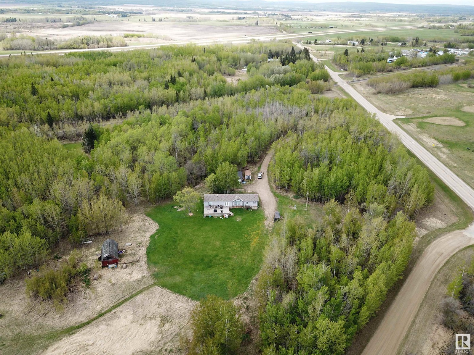 9119 Hwy 18, Rural Lac Ste. Anne County, Alberta  T0E 0J0 - Photo 10 - E4389384