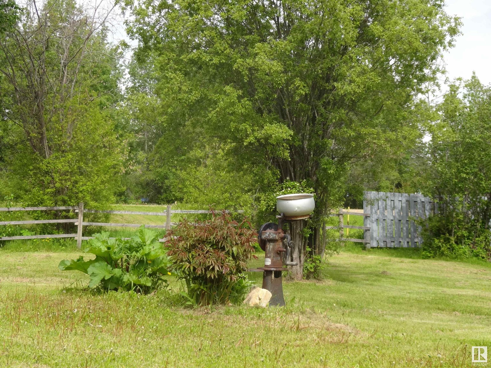 141 5124 Twp Rd 554, Rural Lac Ste. Anne County, Alberta  T0E 0J0 - Photo 37 - E4392022