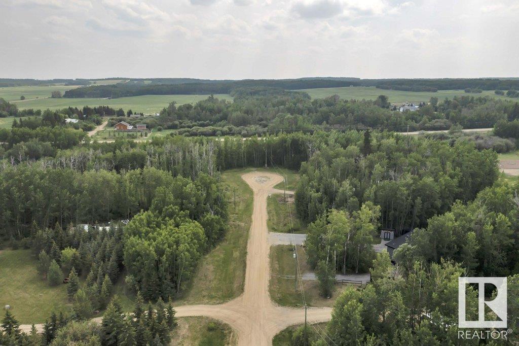 25 Beachside Estates, rural wetaskiwin county, Alberta