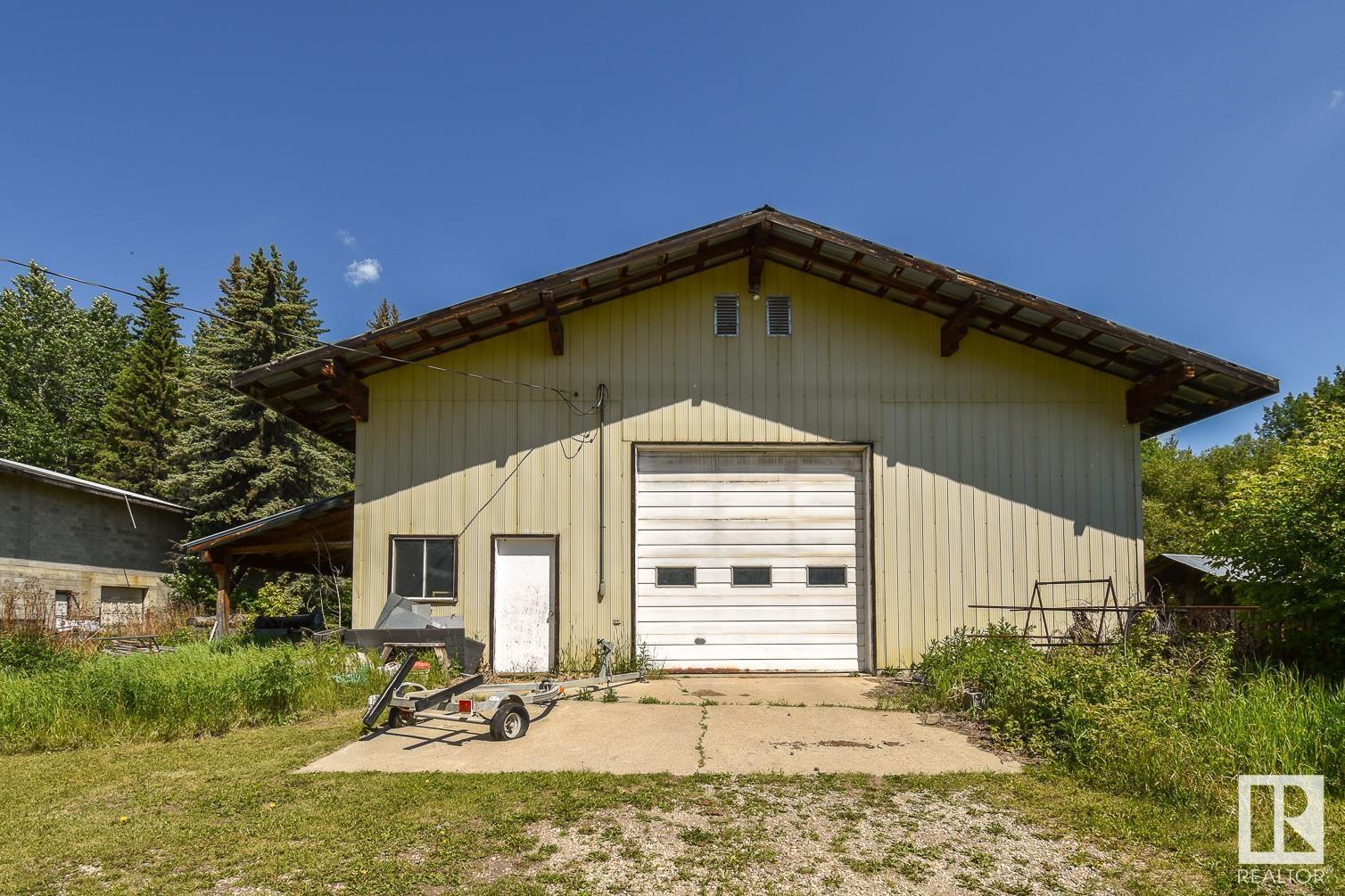 4012 Highway 16, Rural Parkland County, Alberta  T0E 2K0 - Photo 30 - E4395091