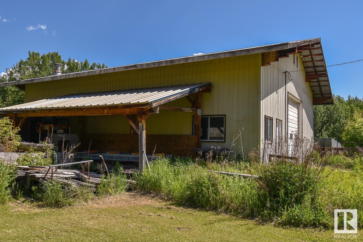 4012 Highway 16, Rural Parkland County, Alberta  T0E 2K0 - Photo 31 - E4395091