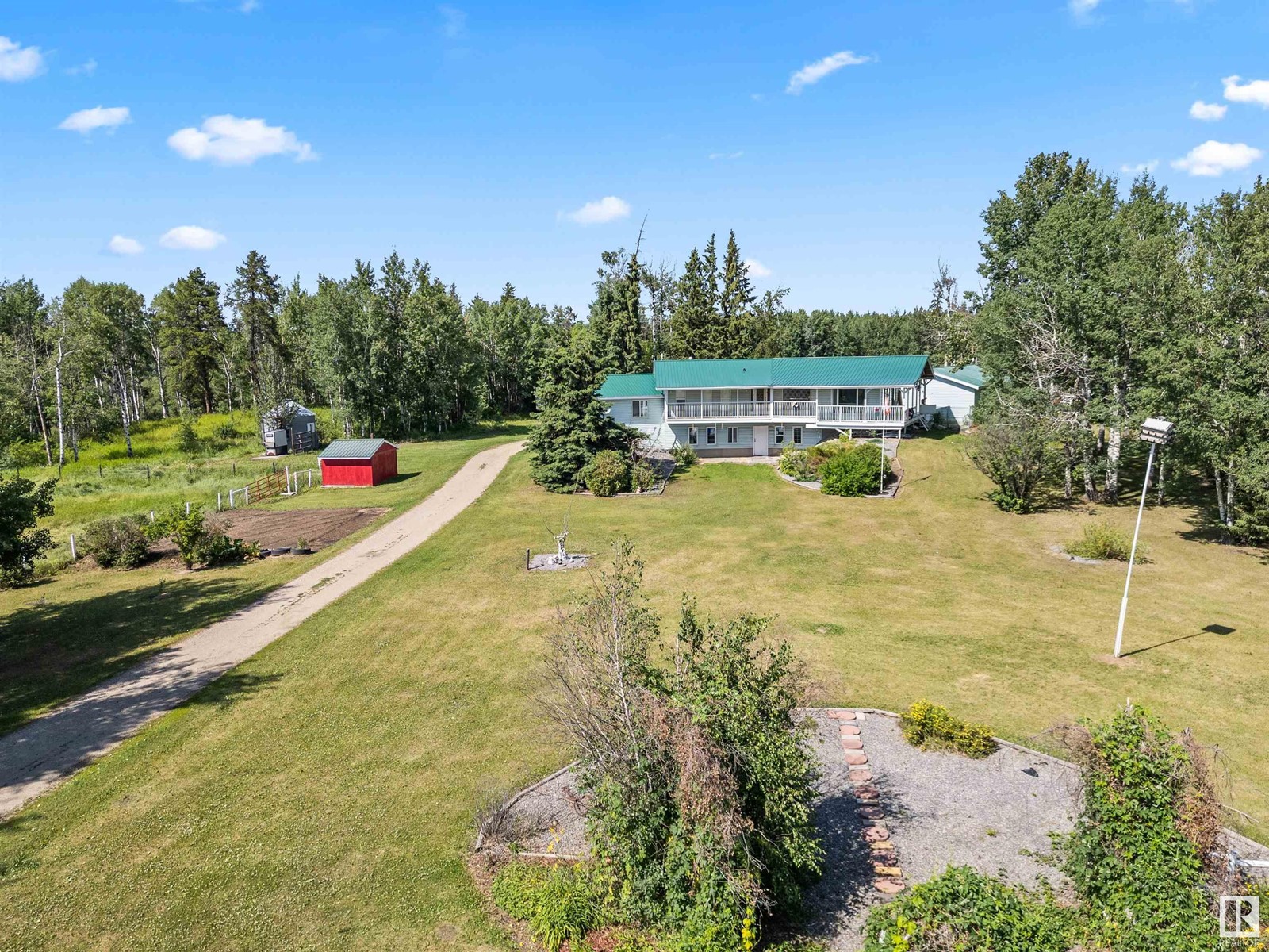 5230 Twp 510, Rural Parkland County, Alberta  T0E 2H0 - Photo 2 - E4395376