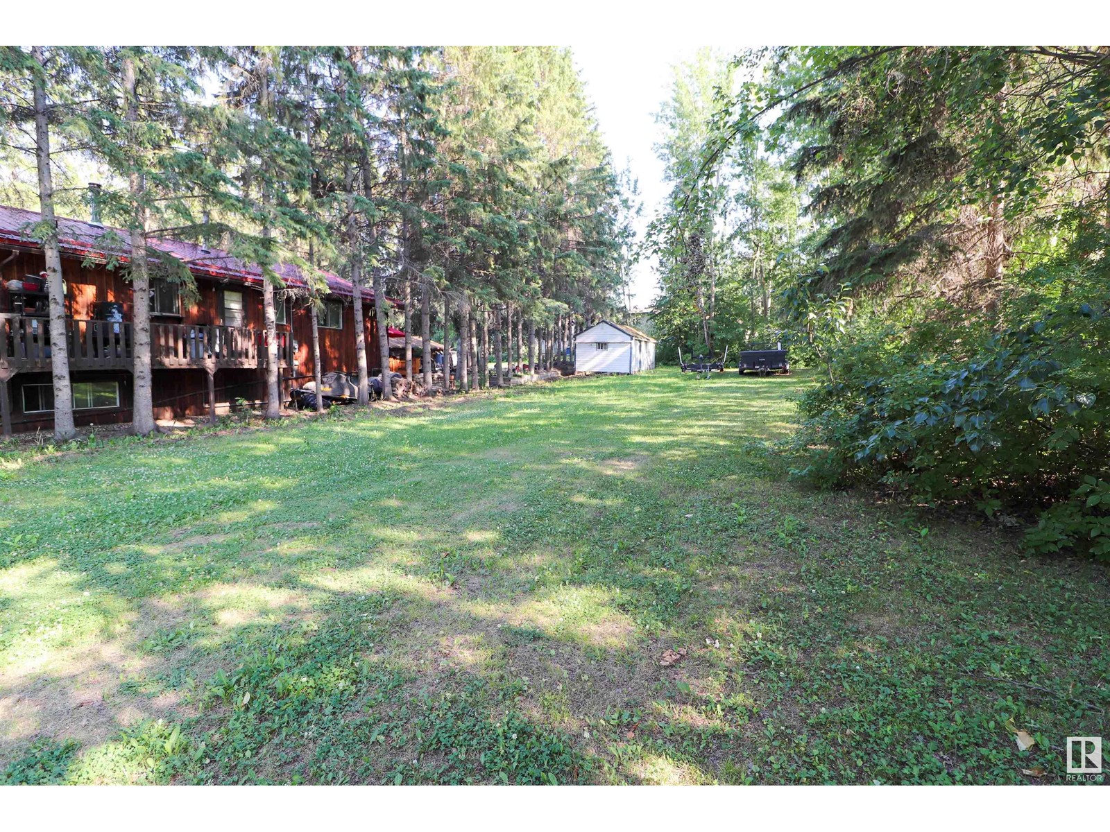 323 3 St, Rural Lac Ste. Anne County, Alberta  T0E 0A0 - Photo 2 - E4399464