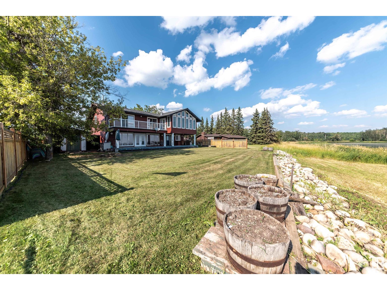 102 Parkins Av, Rural Lac Ste. Anne County, Alberta  T0E 1A0 - Photo 62 - E4401424