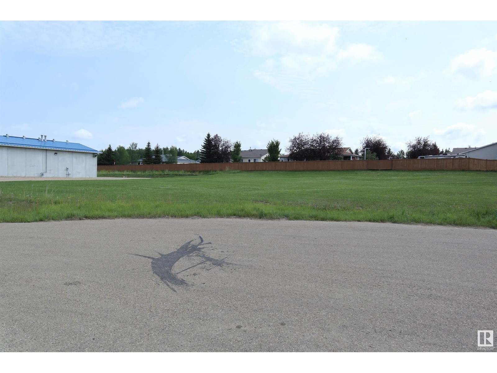 6 Village Creek Cl, Rural Wetaskiwin County, Alberta  T0C 2V0 - Photo 4 - E4402712