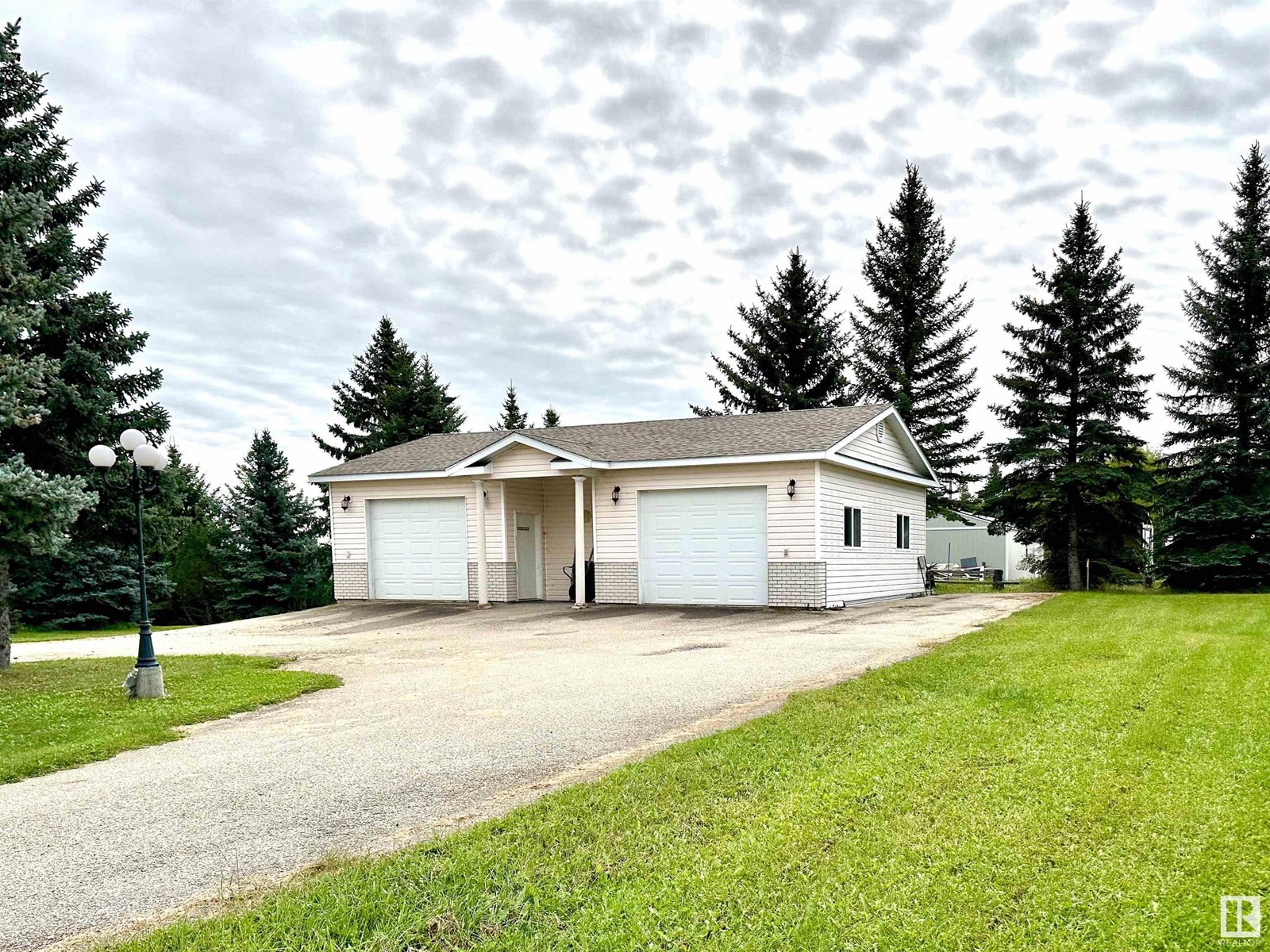 205 1 Ave W, Rural Wetaskiwin County, Alberta  T0C 0T0 - Photo 14 - E4408545