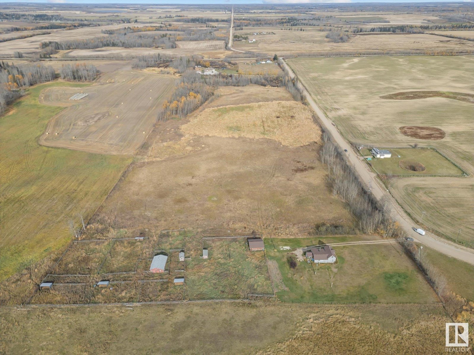 54518 Rge Road 22, Rural Lac Ste. Anne County, Alberta  T0E 1V0 - Photo 3 - E4410961