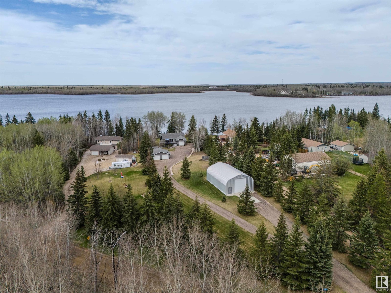 5551b Nakamun Drive, Rural Lac Ste. Anne County, Alberta  T0E 1A0 - Photo 3 - E4412770