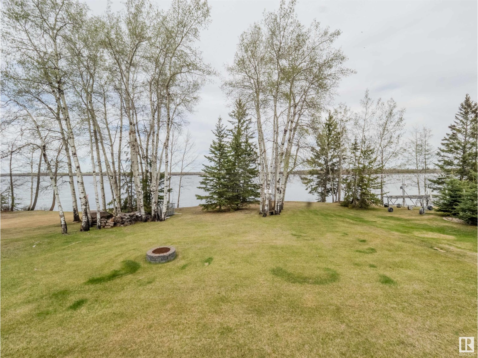 5551b Nakamun Drive, Rural Lac Ste. Anne County, Alberta  T0E 1A0 - Photo 54 - E4412770