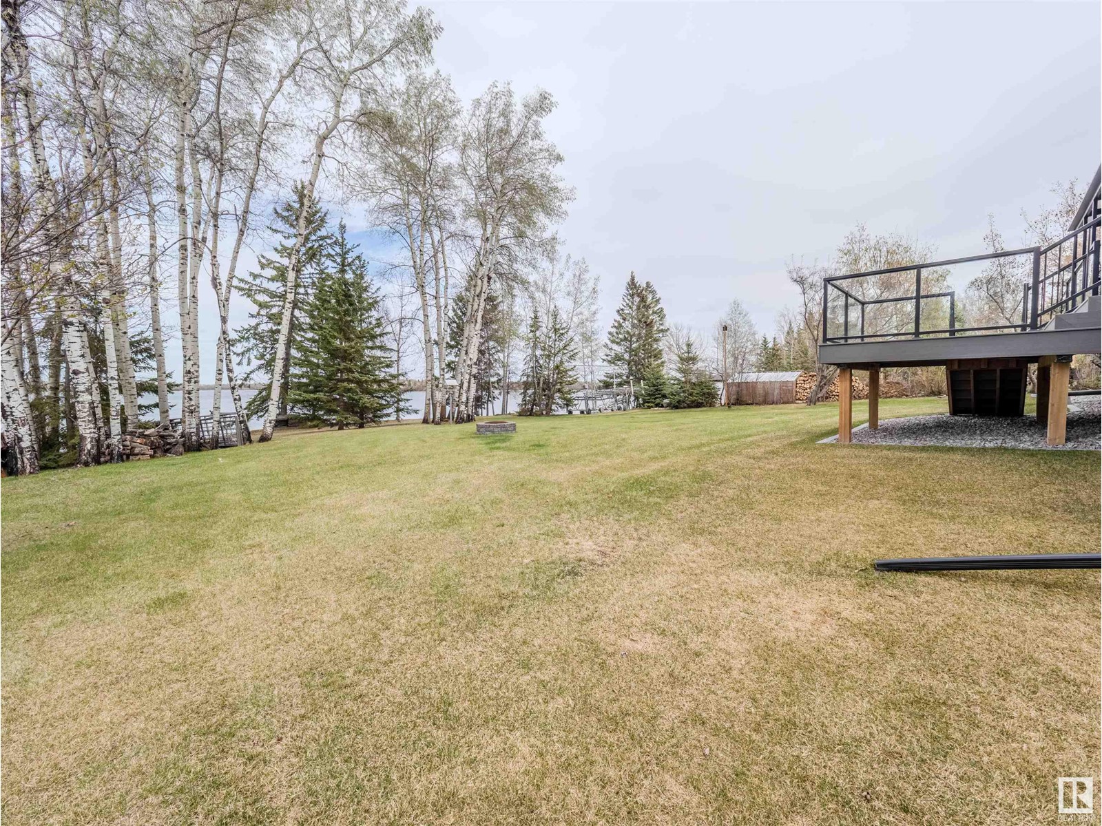 5551b Nakamun Drive, Rural Lac Ste. Anne County, Alberta  T0E 1A0 - Photo 58 - E4412770