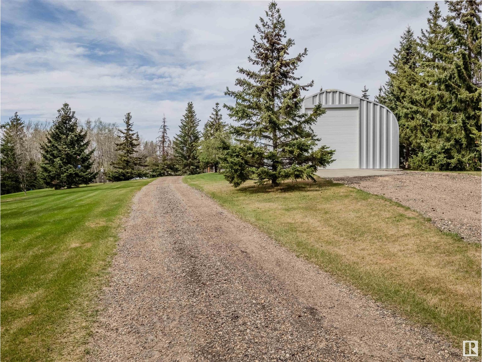 5551b Nakamun Drive, Rural Lac Ste. Anne County, Alberta  T0E 1A0 - Photo 61 - E4412770