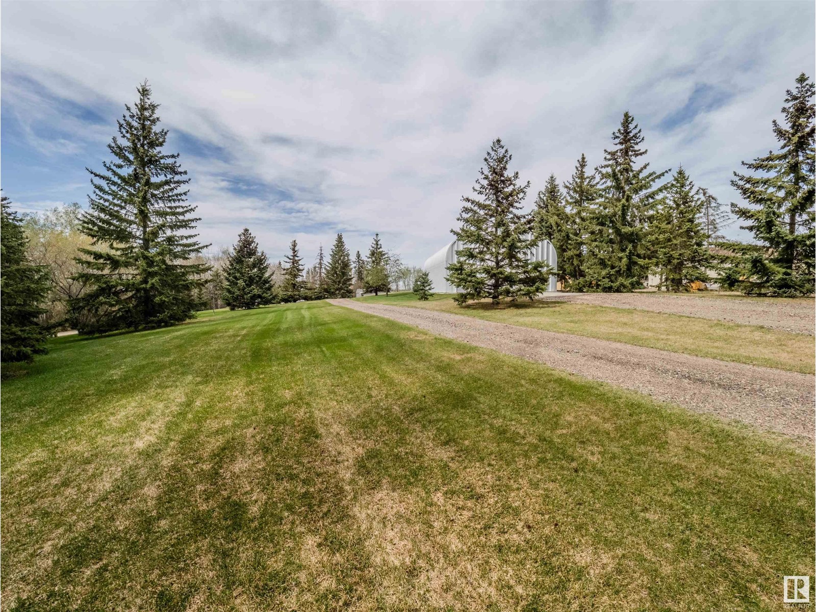 5551b Nakamun Drive, Rural Lac Ste. Anne County, Alberta  T0E 1A0 - Photo 62 - E4412770