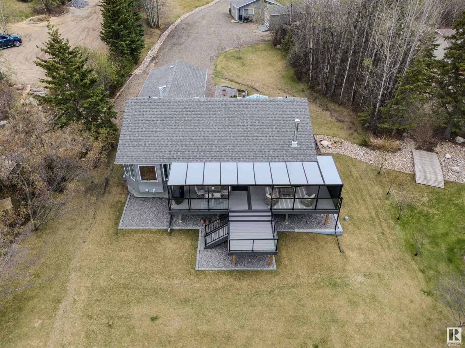 5551b Nakamun Drive, Rural Lac Ste. Anne County, Alberta  T0E 1A0 - Photo 65 - E4412770