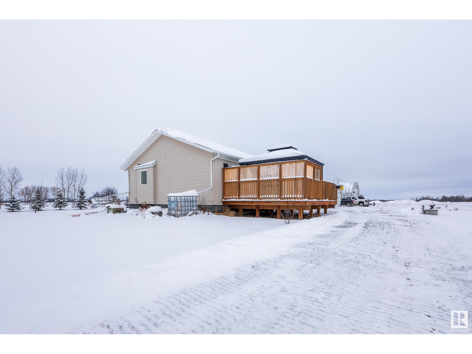 5228 Twp Rd 564, Rural Lac Ste. Anne County, Alberta  T0E 0J0 - Photo 8 - E4414622