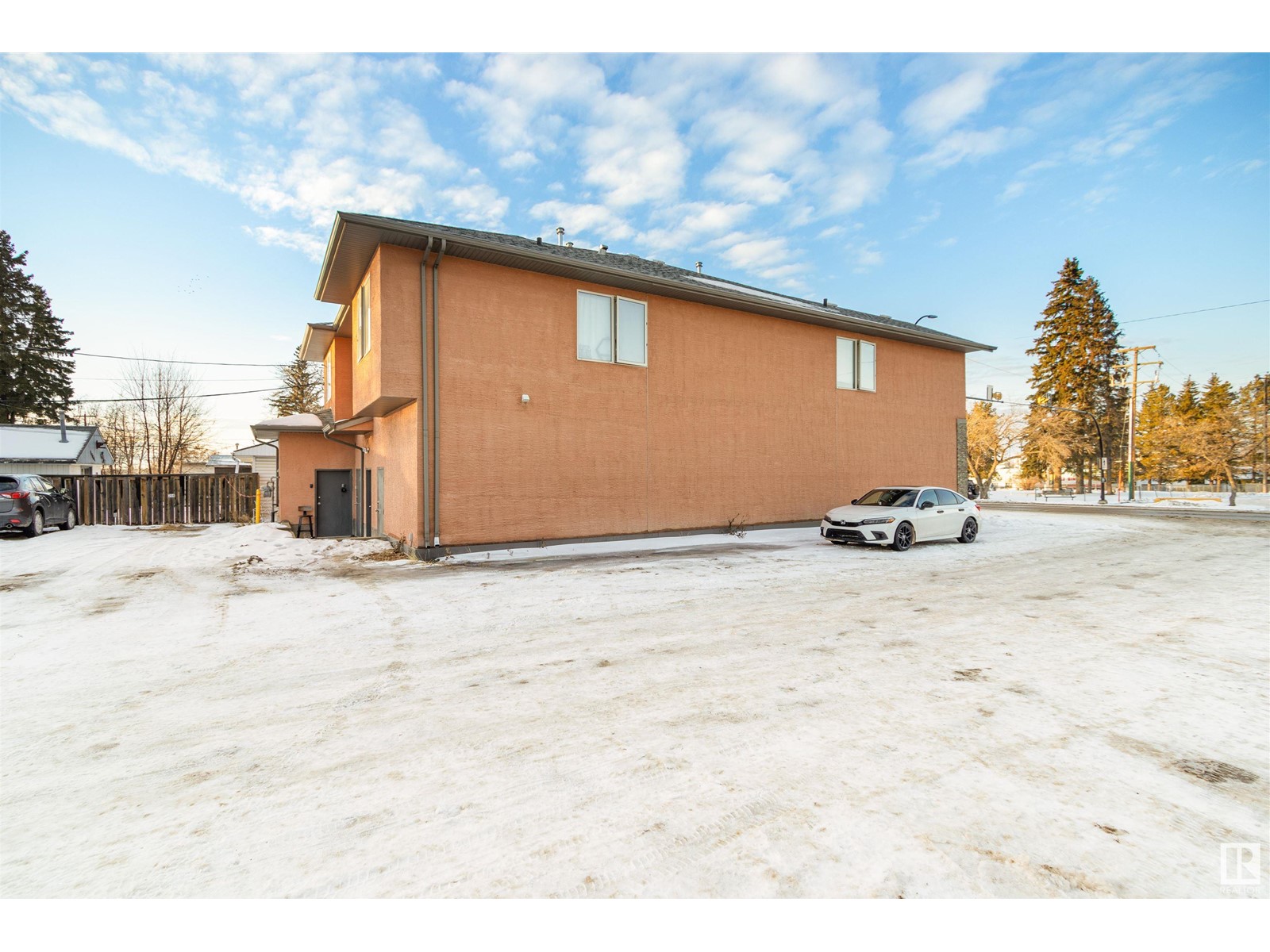 #101 5151 50 Avenue, Drayton Valley, Alberta  T7A 1R6 - Photo 4 - E4415642