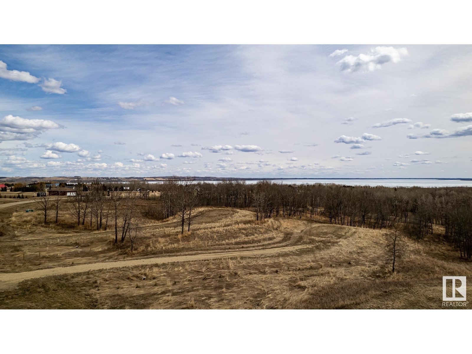 39 Bruhn Bend, Rural Ponoka County, Alberta  T0C 2J0 - Photo 6 - E4415674