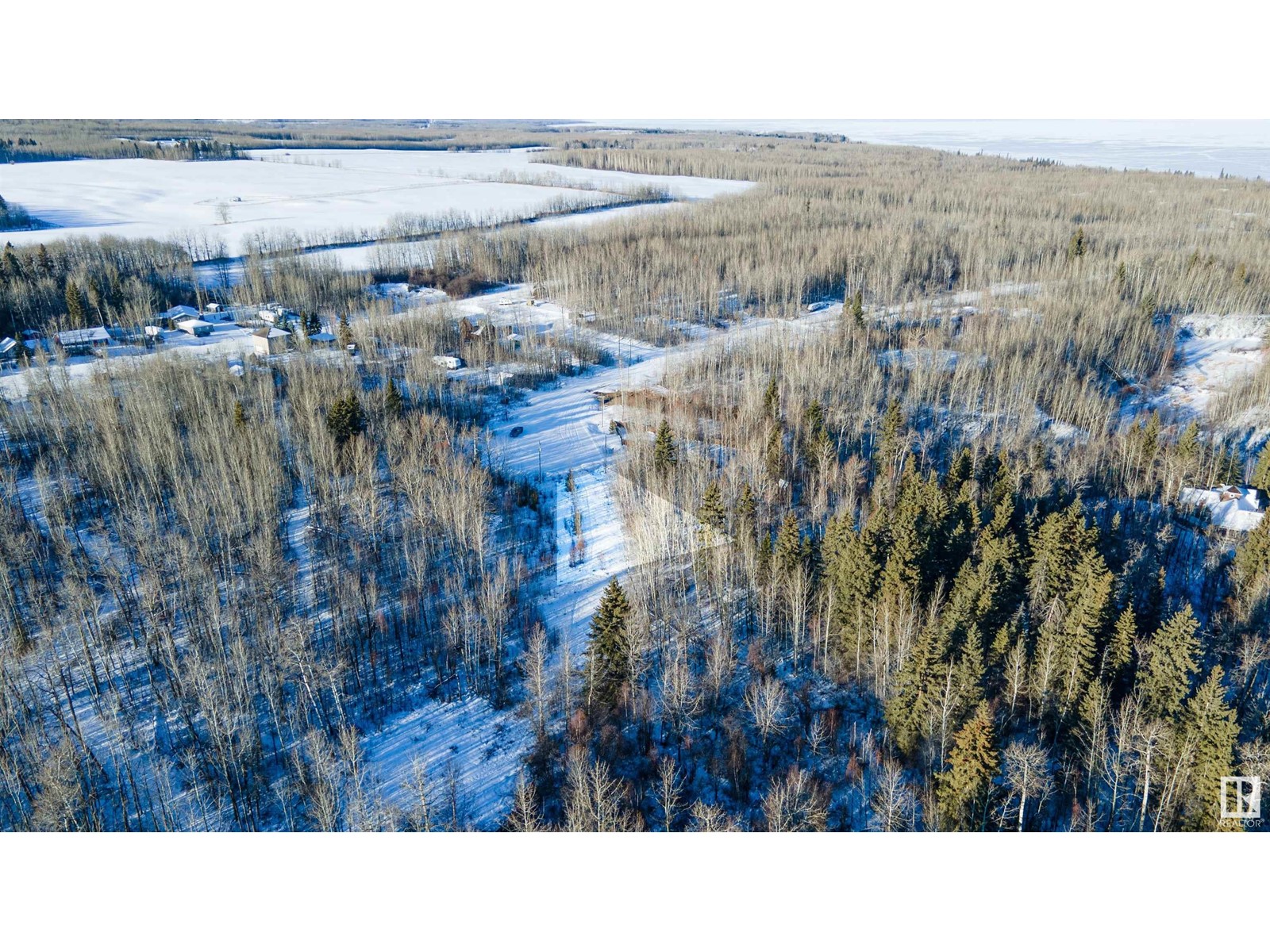 18 Village West, Rural Wetaskiwin County, Alberta  T0C 2V0 - Photo 1 - E4415919