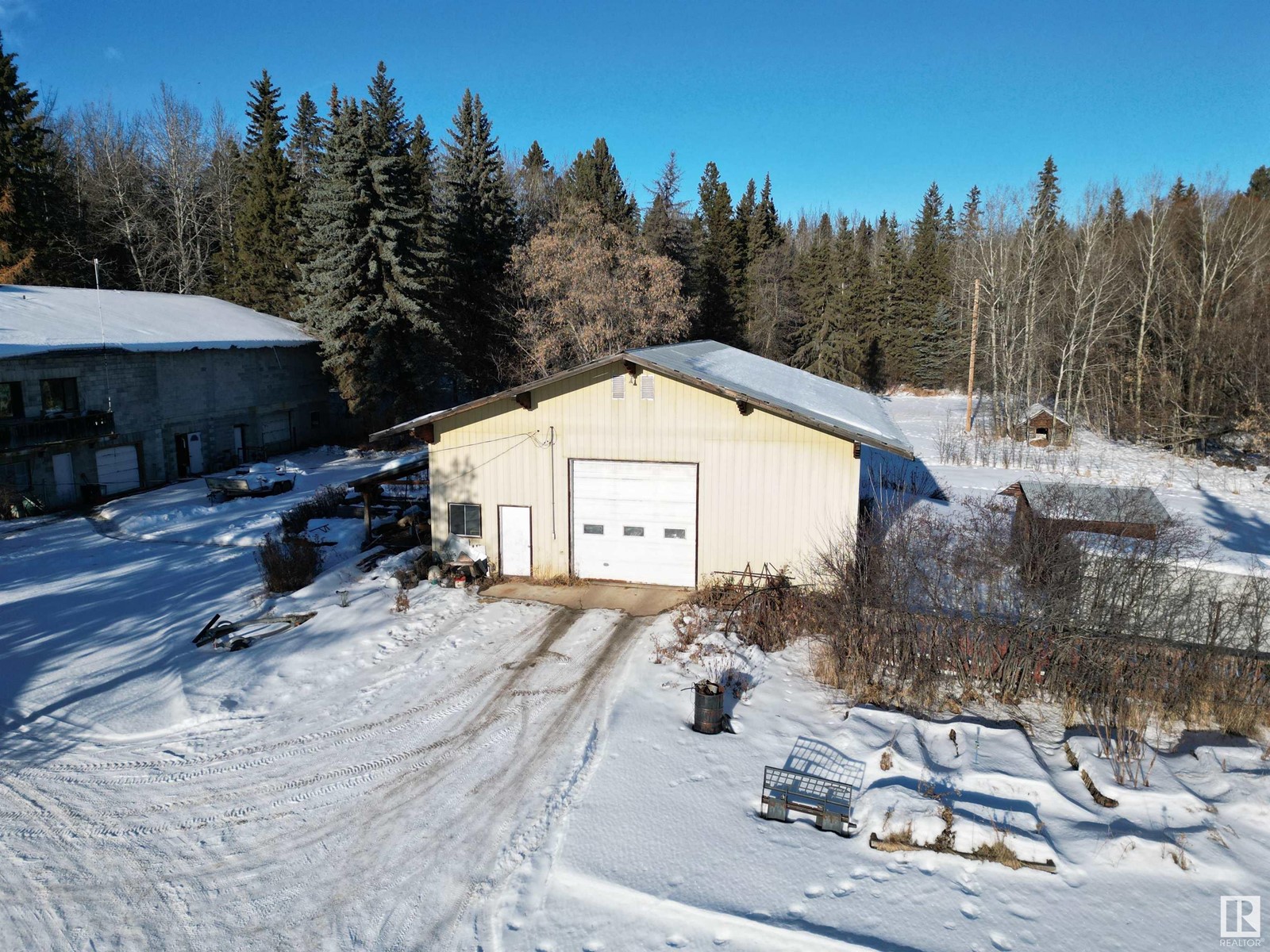 4012 Hghway 16, Rural Parkland County, Alberta  T0E 2K0 - Photo 9 - E4417595