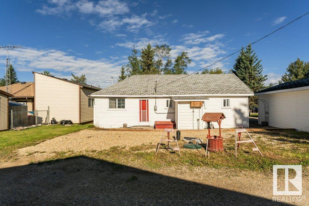 104 1st Av, Rural Wetaskiwin County, Alberta  T0C 1X0 - Photo 34 - E4418128