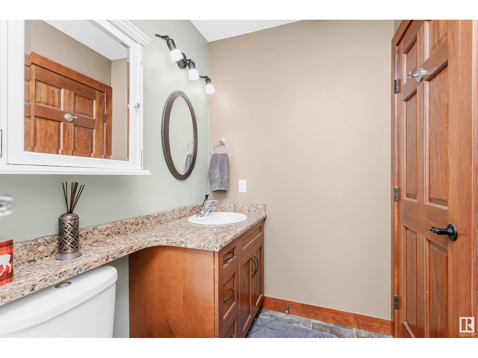 313 55101 Ste Anne Trail, Rural Lac Ste. Anne County, Alberta  T0E 1A1 - Photo 17 - E4423506